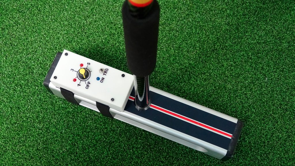 cabecera de dispositivo ecrost en un mazo de croquet